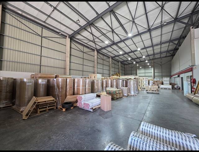2,609M² WAREHOUSE FOR SALE IN ORMONDE